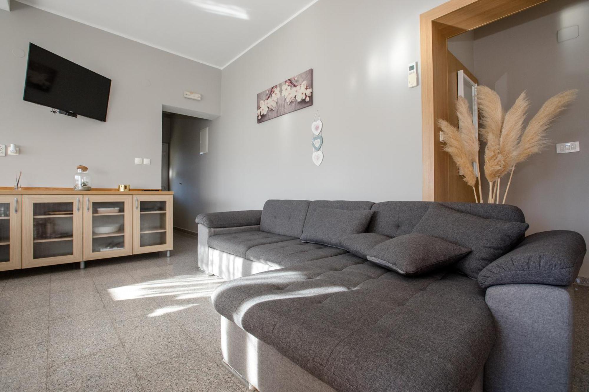 Apartmani Ana & Milo لوبار الغرفة الصورة